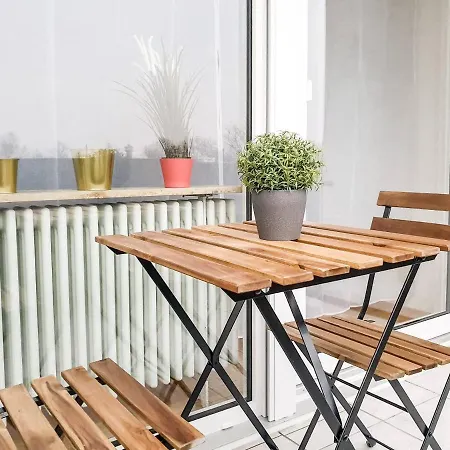 Apartment Zentrale Mit Netflix Nahe Bahnhof Uni Stadt *